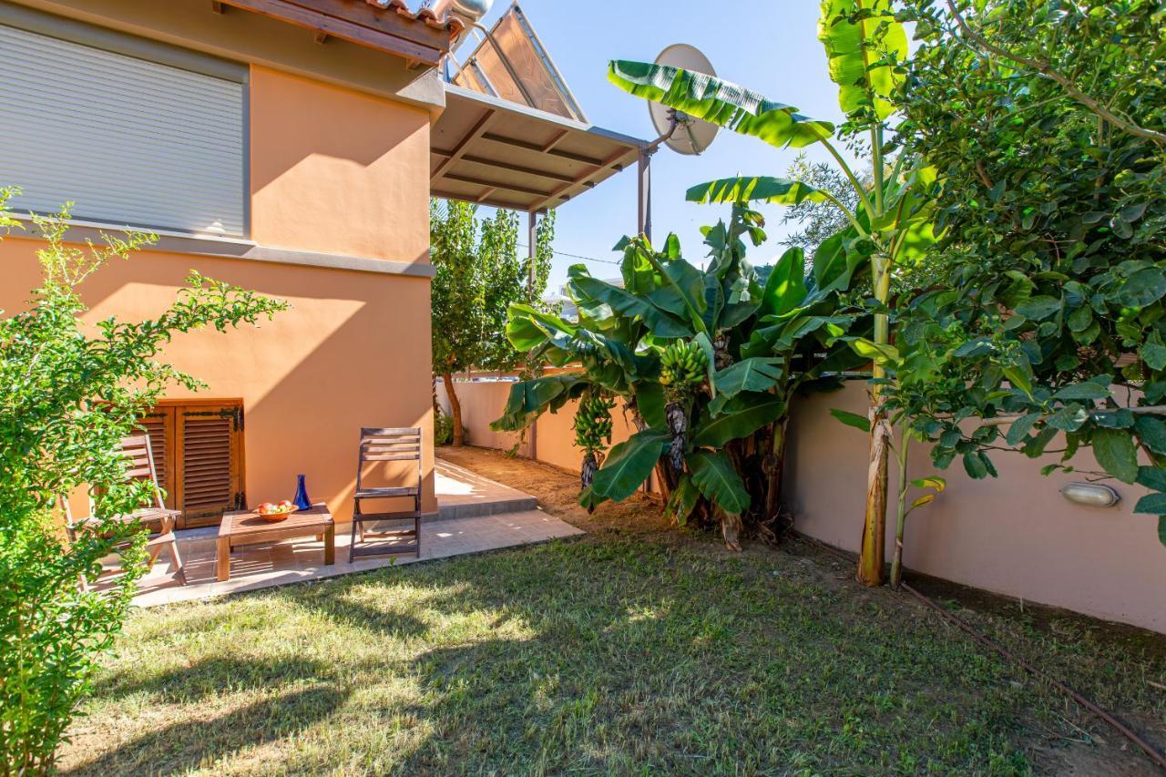 Villa Rea'S Sea House à Kato Galatas Extérieur photo