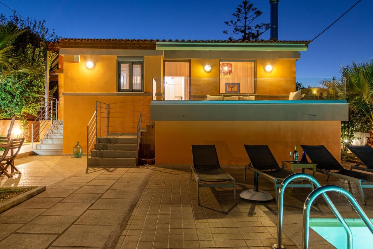 Villa Rea'S Sea House à Kato Galatas Extérieur photo